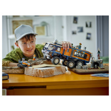 LEGO City Arkties tyrinėtojo mokslo laboratorijos sunkvežimis LEGO City Arkties tyrinėtojo mokslo laboratorijos sunkvežimis