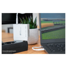 Alcasa PCA-W006W mobile device charger