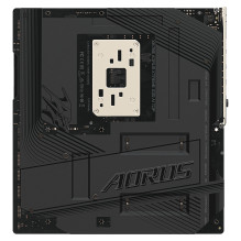 GIGABYTE X870E AORUS XTREME X3D AI TOP