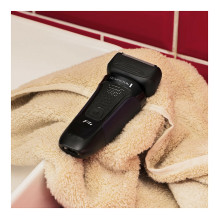 Remington F4002 men's shaver
