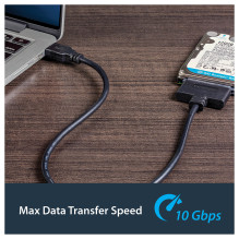 StarTech.com USB312SAT3CB cable gender changer