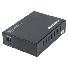 Intellinet 508193 network media converter