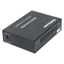 Intellinet 508193 network media converter