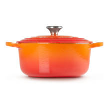 Le Creuset Signature