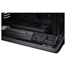Asus ROG Hyperion GR701 BTF Edition