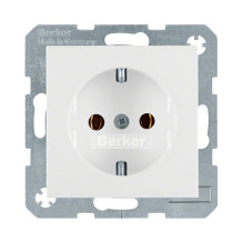 Hager 47431909 socket-outlet