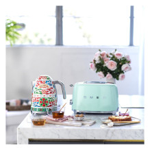 Smeg TSF01PGEU toaster
