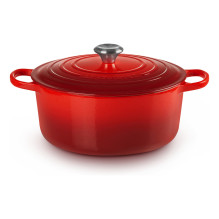 Le Creuset Signature