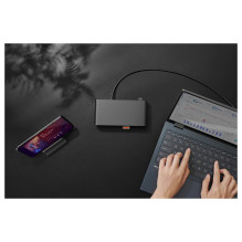 ASUS trijų ekranų USB-C dokas DC300