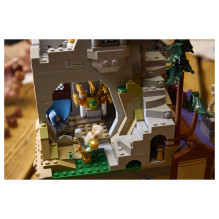 LEGO Ideas Dungeons Dragons: Red Dragon's Tale