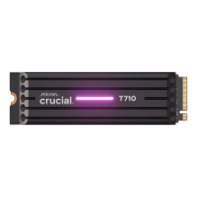 „Crucial 1TB T710“ su radiatoriumi „Crucial 1TB T710“ su radiatoriumi