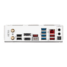 GIGABYTE B650 Aero G Mainboard Socket AM5