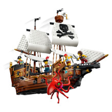 LEGO Creator Legendäres Piratenschiff LEGO Creator Legendäres Piratenschiff