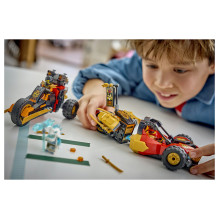 LEGO NINJAGO Kai and Cole's Combo Car