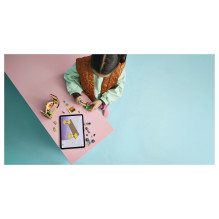 LEGO Friends Glamping Cabin in the Great Outdoors LEGO Friends Glamping Cabin in the Great Outdoors