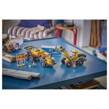 LEGO City dump truck and front loader
