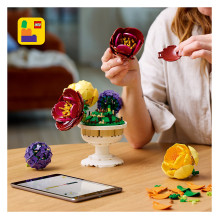 LEGO Botanicals gėlių kompozicija