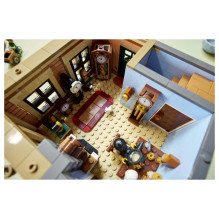 LEGO ICONS Tudor kampelis