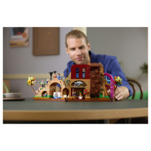 LEGO Ideas Willy Wonka the Chocolate Factory