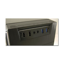 LC-Power 7038B LC-Power 7038B