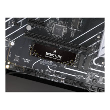 Corsair MP600 ELITE Corsair MP600 ELITE