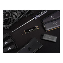 Corsair MP600 ELITE Corsair MP600 ELITE