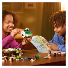 LEGO DREAMZzz Mateo and Z-Blob the Knight Battle Mech