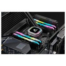 „Corsair Vengeance RGB Pro“ atminties modulis