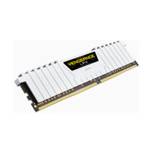„Corsair Vengeance LPX“ atminties modulis