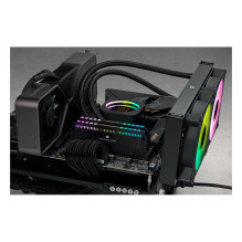 Corsair Dominator CMT64GX5M2B6600C32 memory module Corsair Dominator CMT64GX5M2B6600C32 memory module