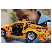 LEGO Technic Fast and Furious Toyota Supra MK4 LEGO Technic Fast and Furious Toyota Supra MK4
