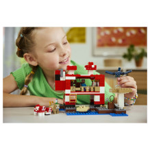 LEGO Minecraft The Mooshroom House LEGO Minecraft The Mooshroom House