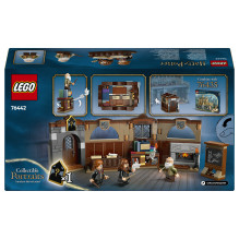 LEGO Harry Potter Hogwarts Castle: Charms Class LEGO Harry Potter Hogwarts Castle: Charms Class
