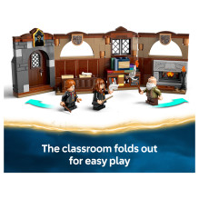 LEGO Harry Potter Hogwarts Castle: Charms Class LEGO Harry Potter Hogwarts Castle: Charms Class