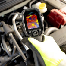 FLIR TG268 infraraudonųjų spindulių termometras nuo -25 iki +400 °C, juodas, įmontuotas LCD ekranas, 320 x 240 pikselių FLIR TG268 infraraudonųjų spindulių termometras nuo -25 iki +400 °C, juodas, įmontuotas LCD ekranas, 320 x 240 pikselių