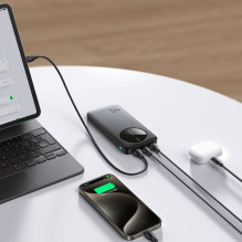 „Joyroom“ nešiojamas įkroviklis „Joyroom JR-PBF12“ 10000mAh 2.4A 2x USB-A 1x USB-C - juodas