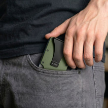 Tech-Protect Thorn RFID Wallet - Green Tech-Protect Thorn RFID Wallet - Green