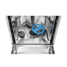 „Electrolux EEM43200L“ pilnai įmontuojama 10 vietų skalbimo mašina E