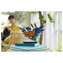 LEGO ICONS Kingfisher Bird