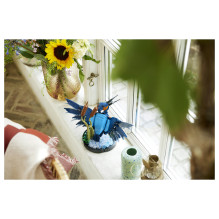 LEGO ICONS Kingfisher Bird