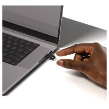 „Yubico“ „YubiKey 5C FIPS“ „Yubico“ „YubiKey 5C FIPS“