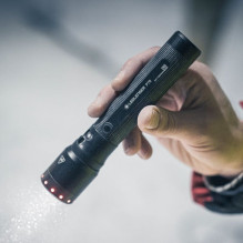 Ledlenser P7R juodas rankinis žibintuvėlis LED
