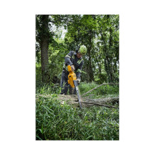 DeWALT DCMCS575N-XJ chainsaw