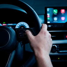 KrugerMatz KM2017 1DIN CarPlay / AndroidAuto automobilio radijas KrugerMatz KM2017 1DIN CarPlay / AndroidAuto automobilio radijas