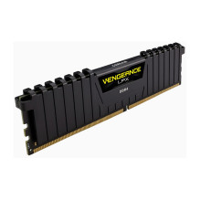„Corsair Vengeance LPX“ atminties modulis