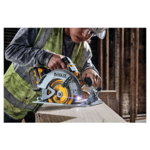 DeWALT DCS573NT-XJ portable circular saw DeWALT DCS573NT-XJ portable circular saw