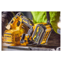 DeWALT DCS573NT-XJ portable circular saw DeWALT DCS573NT-XJ portable circular saw