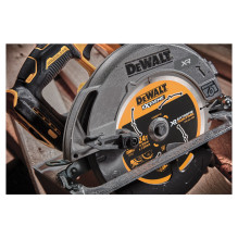 DeWALT DCS573NT-XJ portable circular saw DeWALT DCS573NT-XJ portable circular saw