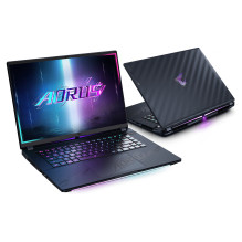 GIGABYTE AORUS MASTER 16 BYHC5FRE65SP laptop