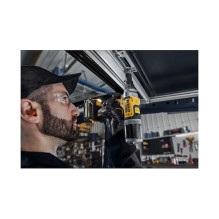 DeWALT DCF414NT-XJ riveter